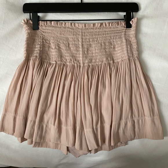 Small pink Koch skirt - Picture 1 of 2